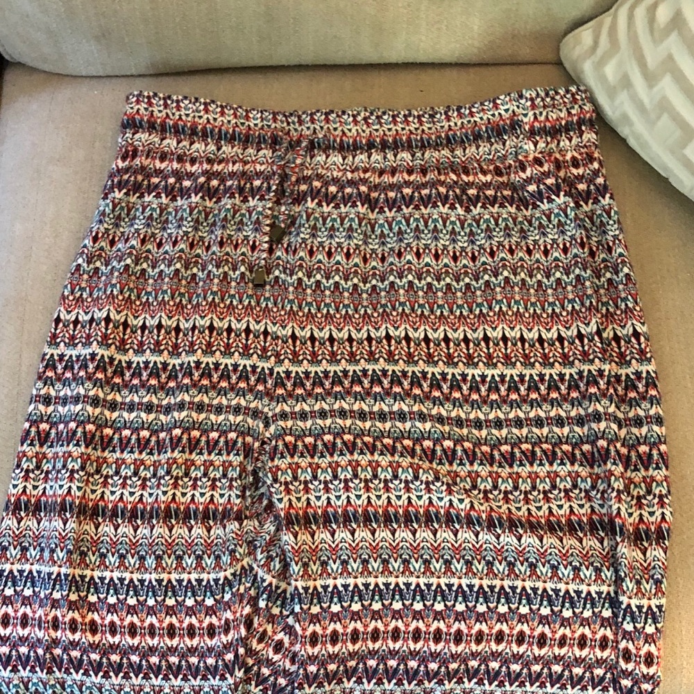 Patterned Pants - Picture 2 of 3